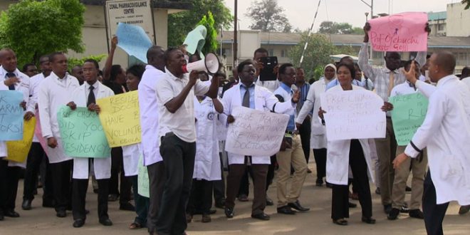 Healthcare-professional-strike