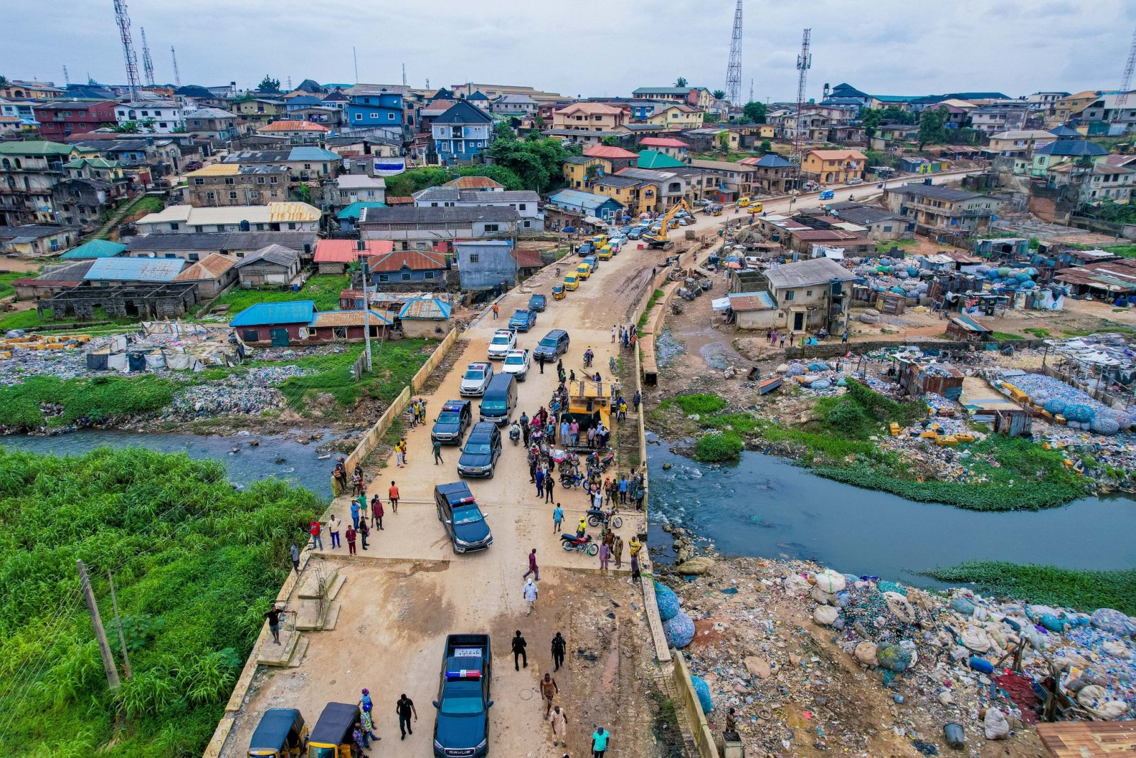 Ogun State Governor Dapo Abiodun claimed to have constructed 600 kilometers of roads since his administration's inception. The governor's statement was made during a visit to road projects in the state.